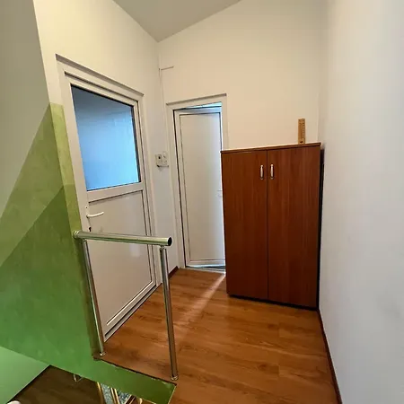Pejton Apartment-Ilidza アパート サラエヴォ